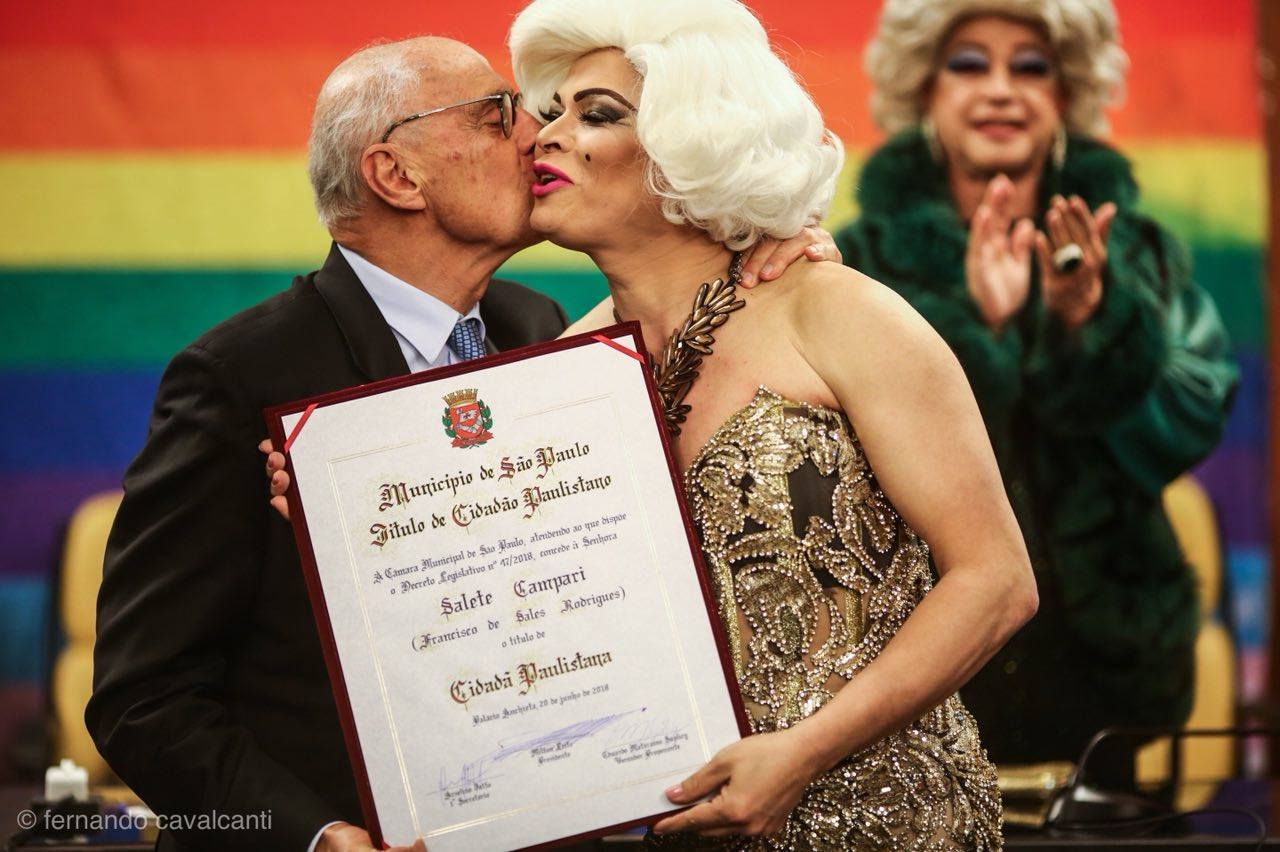 Salete Campari recebe título de Cidadã Paulistana na Câmara de Vereadores 
