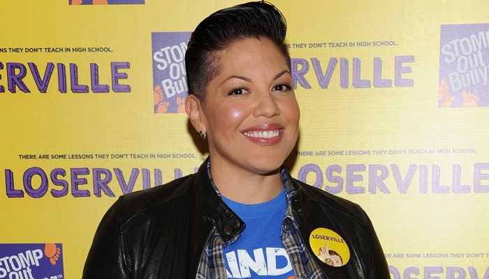 LGBT famosos que se assumiram em 2016: Sara Ramirez