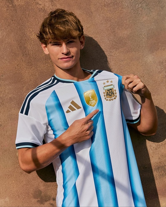 Nicolás Paz - Argentina