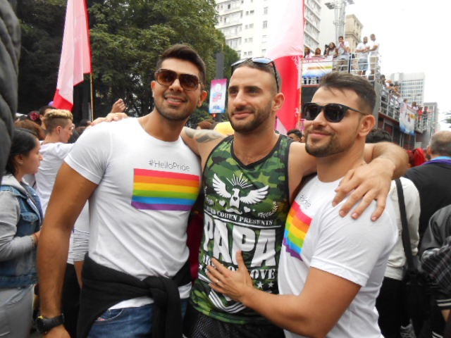 20ª Parada do Orgulho LGBT de São Paulo: confira imagens de homens gostosos e gatos que passaram pela Avenida Paulista