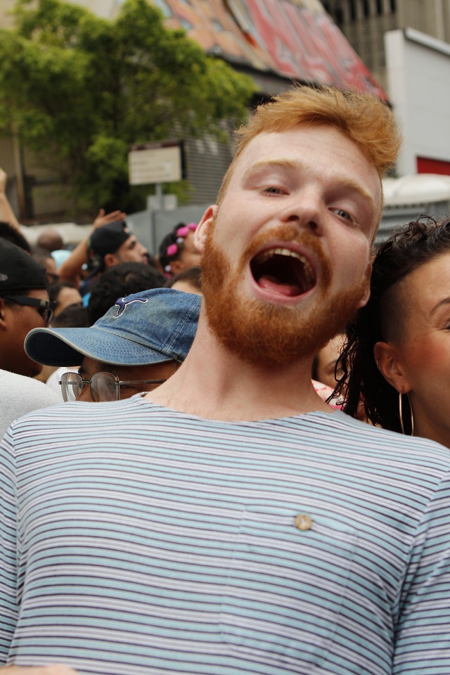 20ª Parada do Orgulho LGBT de São Paulo: veja imagens de gatos e gostosos que passaram pela Paulista