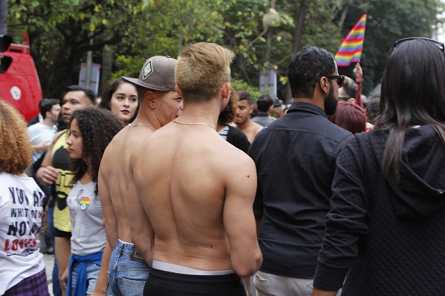 20ª Parada do Orgulho LGBT de São Paulo: confira imagens de homens gostosos e gatos que passaram pela Avenida Paulista