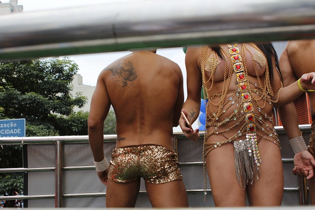 20ª Parada do Orgulho LGBT de São Paulo: confira imagens de homens gostosos e gatos que passaram pela Avenida Paulista