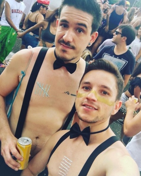 20 imagens do carnaval LGBT na 23 de Maio: Domingo Ela Não Vai, Vou de Táxi, Chá Rouge e Desmanche