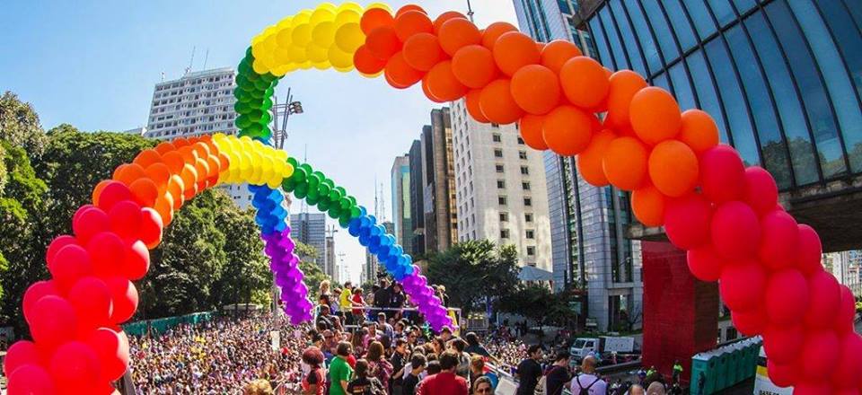 Parada do Orgulho LGBT de São Paulo: ordem dos trios