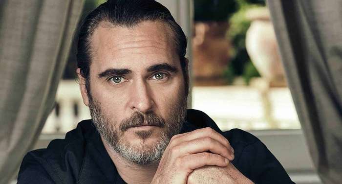 Joaquin Phoenix será policial corrupto gay em filme de Todd Haynes