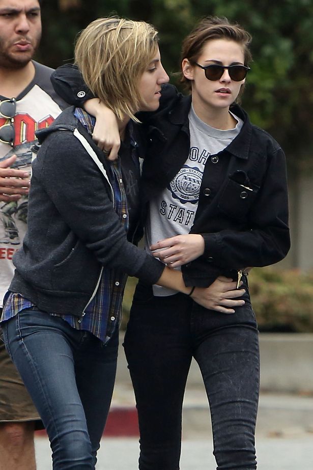 Kristen Stweart e a namorado Alicia Cargile