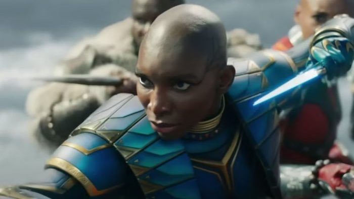 Michaela coel black panther pantera negra 