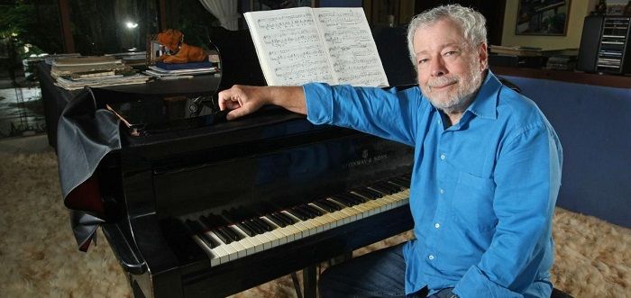 Morre o pianista gay Nelson Freire aos 77 anos