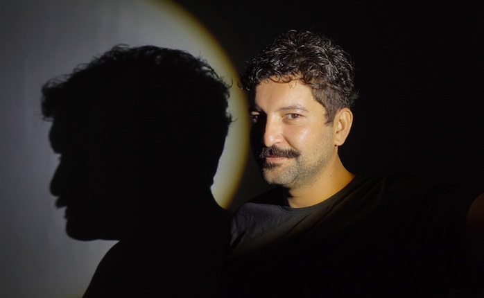 Aqui, Agora, Todo Mundo: peça gay