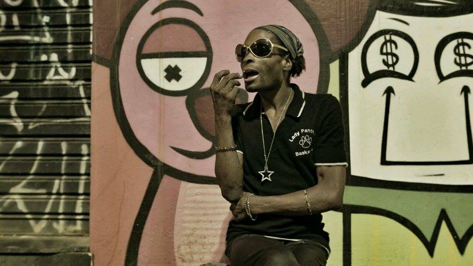 As Cores das Ruas, de Felippe Francisco, trata de homofobia e transfobia com moradores de rua LGBT de São Paulo. No 24º Festival Mix Brasil