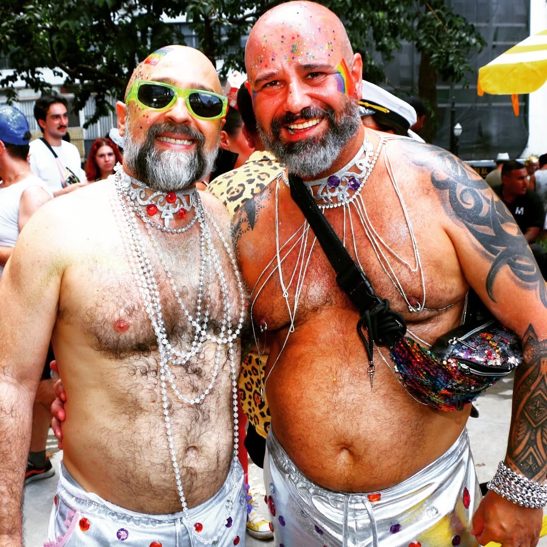 Coletivo Bixa Pare sai com bloco gay no carnaval de São Paulo