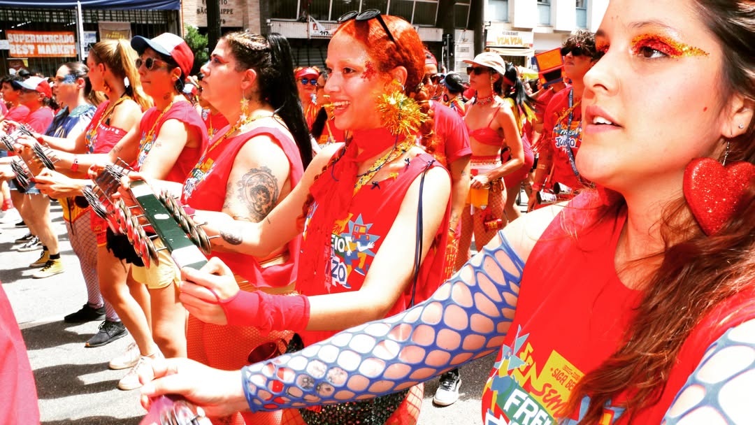 Bloco lésbico Siga Bem Caminhoneira em São Paulo