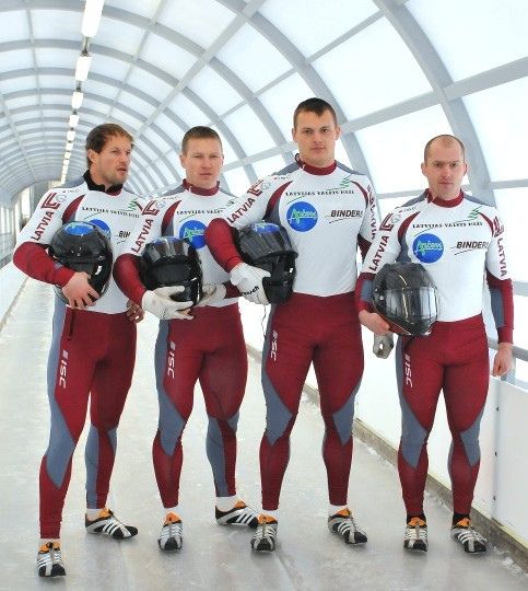 20 imagens de homens, atletas gostosos e gatos no bobsled para ver nos Jogos de Inverno da Coreia do Sul