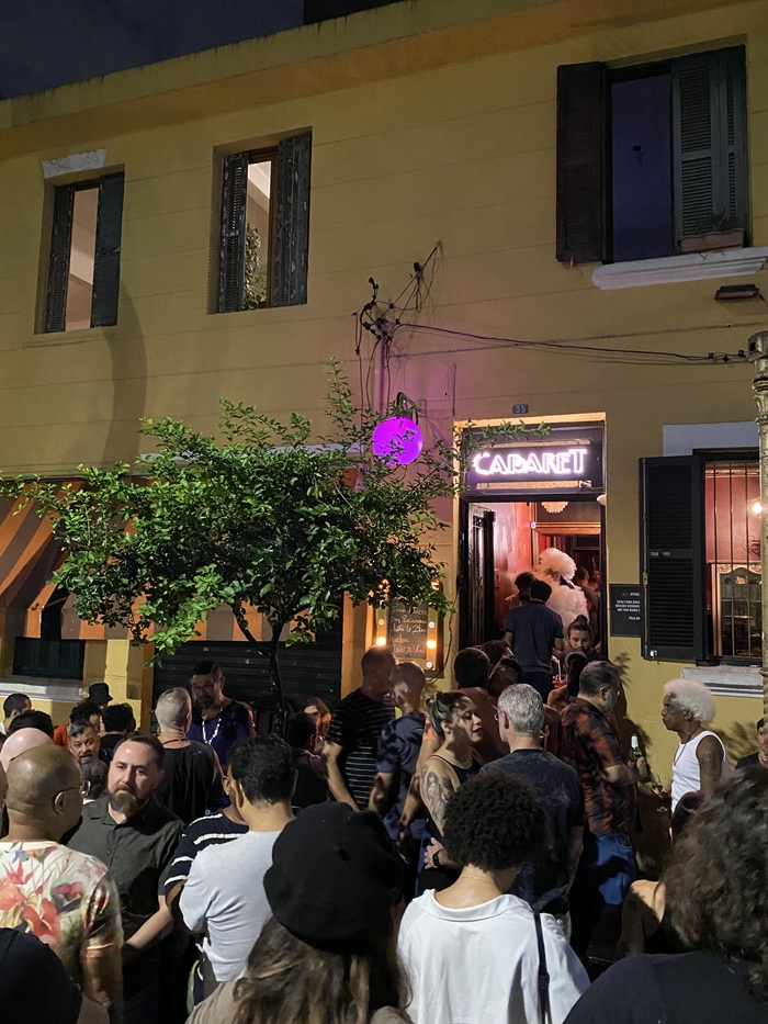 Cabaret da Cecília fecha as portas