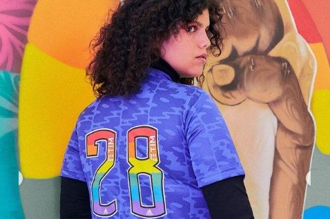 camiseta flamengo lgbt arco-íris