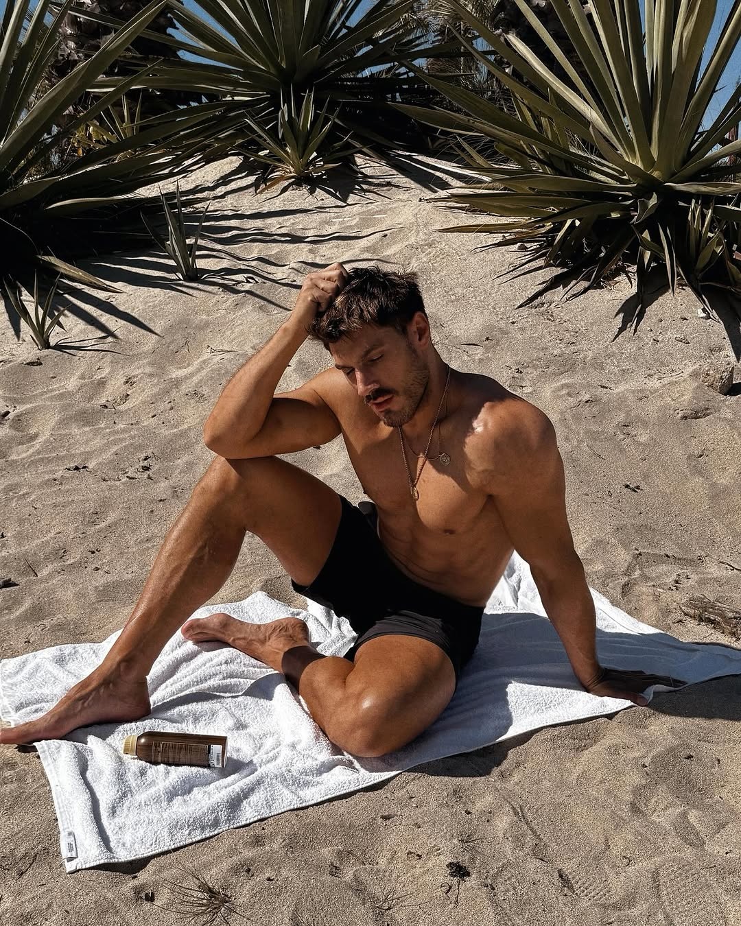 Chris Appleton: cabeleireiro gay e sarado