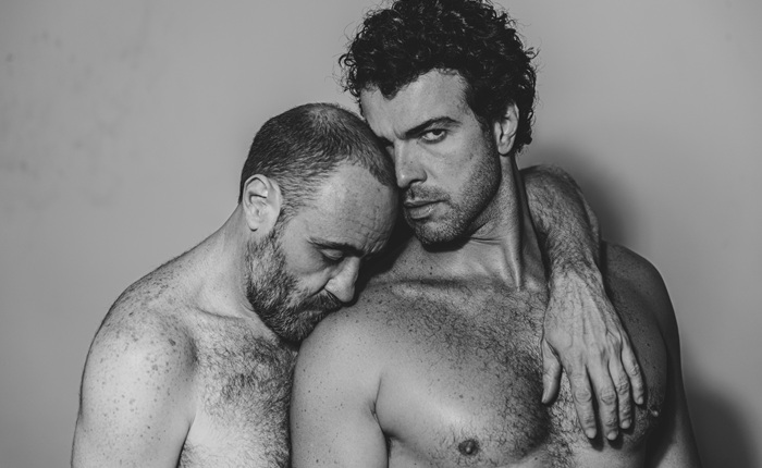 Rodolfo Lima e Marcio Louzada na peça gay Descompassos