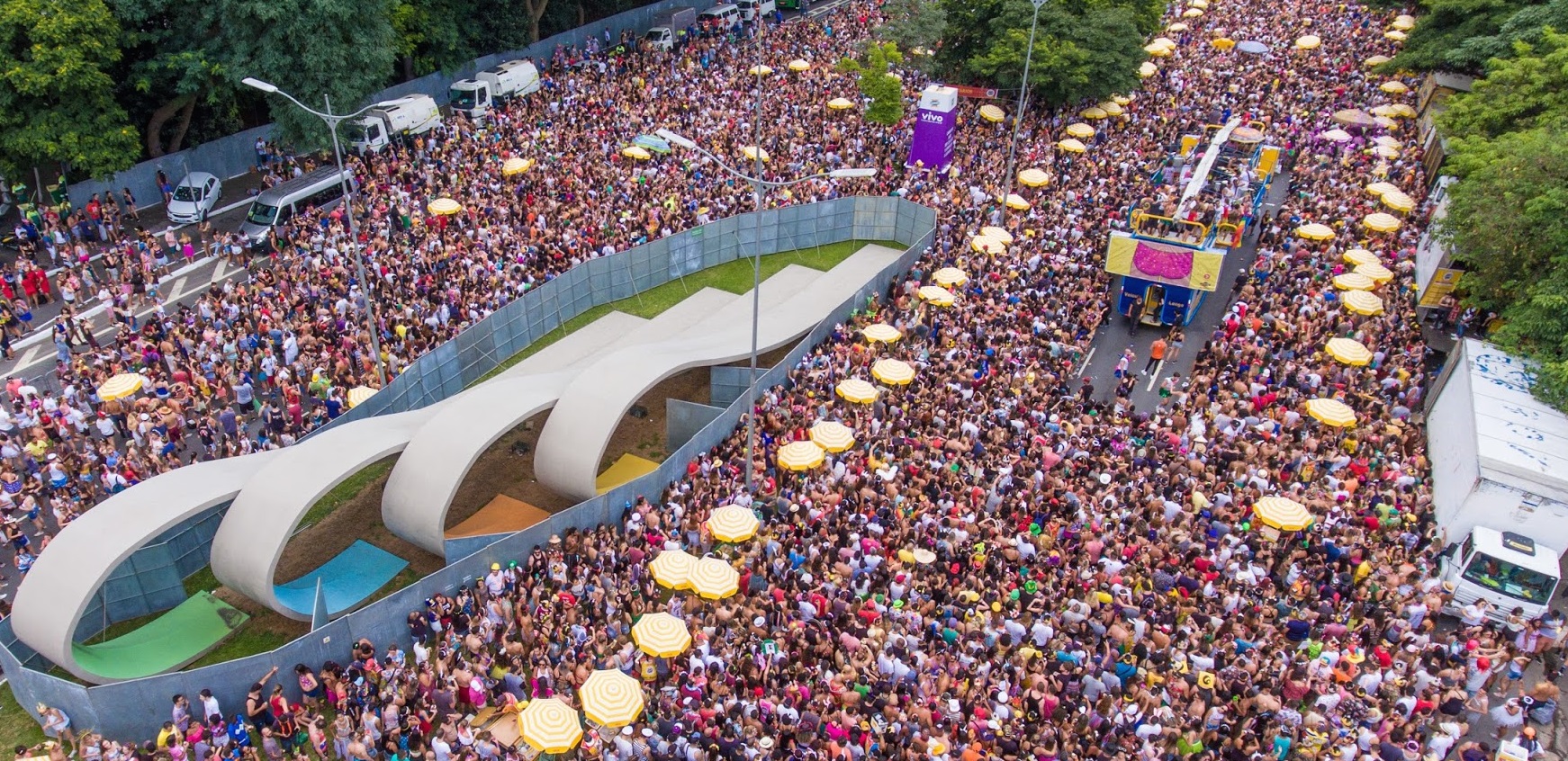 Bloco Domingo Ela Não Vai, um dos favoritos do público gay em São Paulo