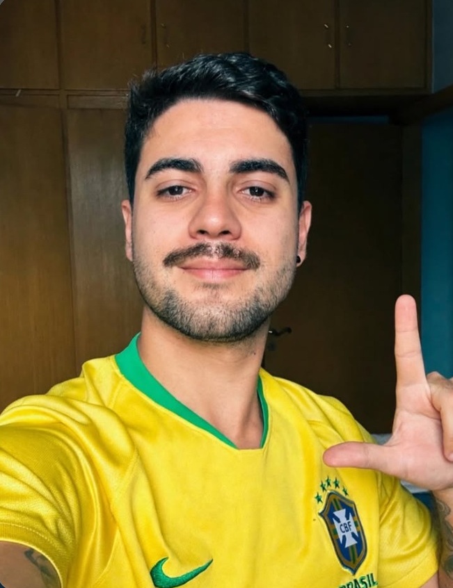 Marcelo de Oliveira Rocha é espancado após ato pró-Lula