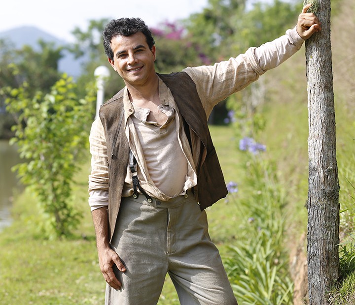 Anderson Di Rizzi: o Zé dos Porcos. Atores gatos e gostosos de Êta Mundo Bom