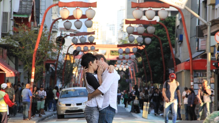 Cadu Witter e Rodrigo Vicente: Existe Amor em SP é nova intervenção do Coletivo Artístico Queer