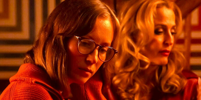 Filme lésbico com Hannah Einbinder e Gillian Anderson ganha prêmio LGBT em Cannes