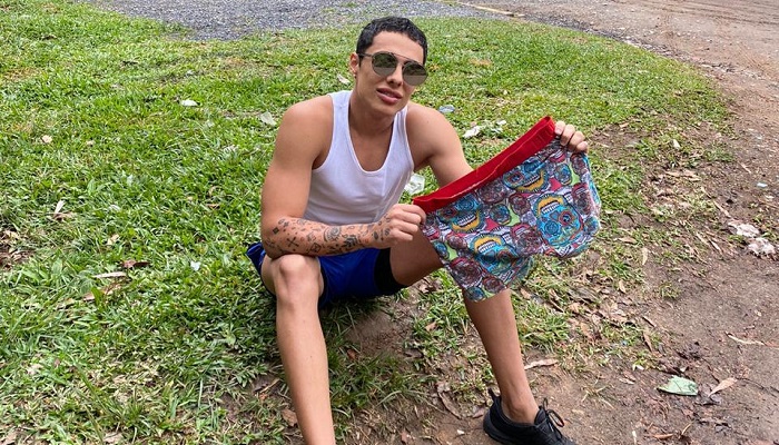 Gabriel Leão quer devolver cueca de Biel