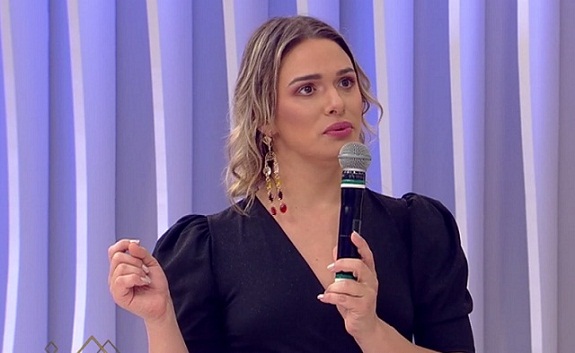 Atriz Glamour Garcia diz que fará cirurgia de mudança de sexo em 2021