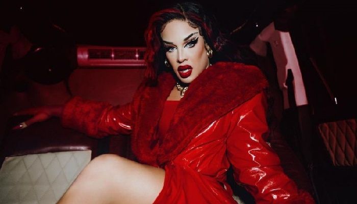 Gloria Groove estreia em sexto lugar no Top 30 Gay Brasil com 'Vermelho'