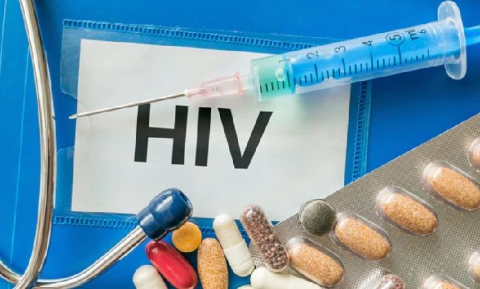 Mulher é curada do HIV após transplante nos EUA