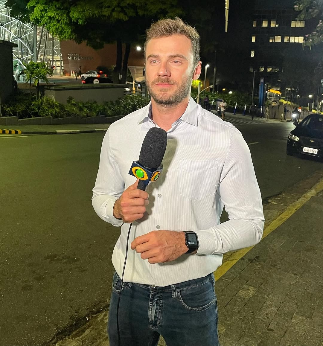 Igor Calian: jornalista gay sofre tentativa de assalto