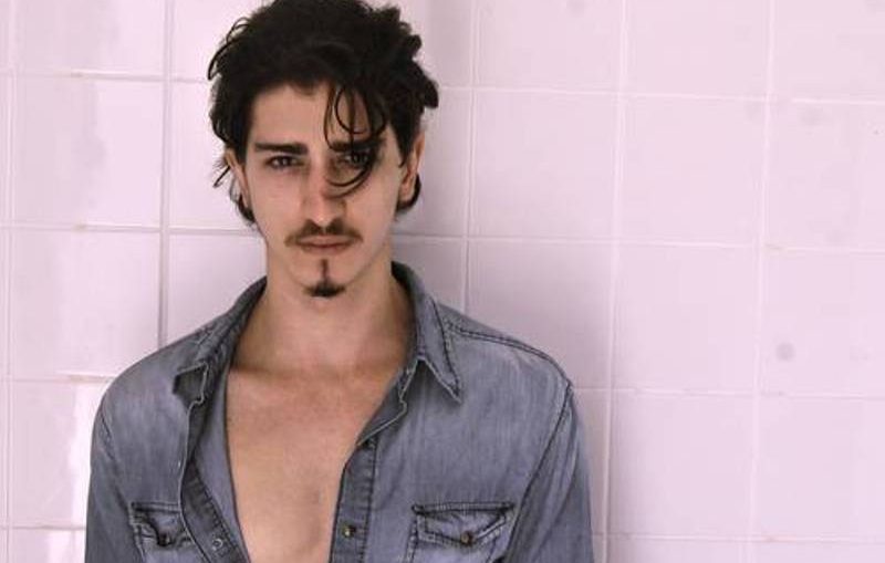 Johnny Massaro viverá jovem com HIV no filme Os Primeiros Soldados