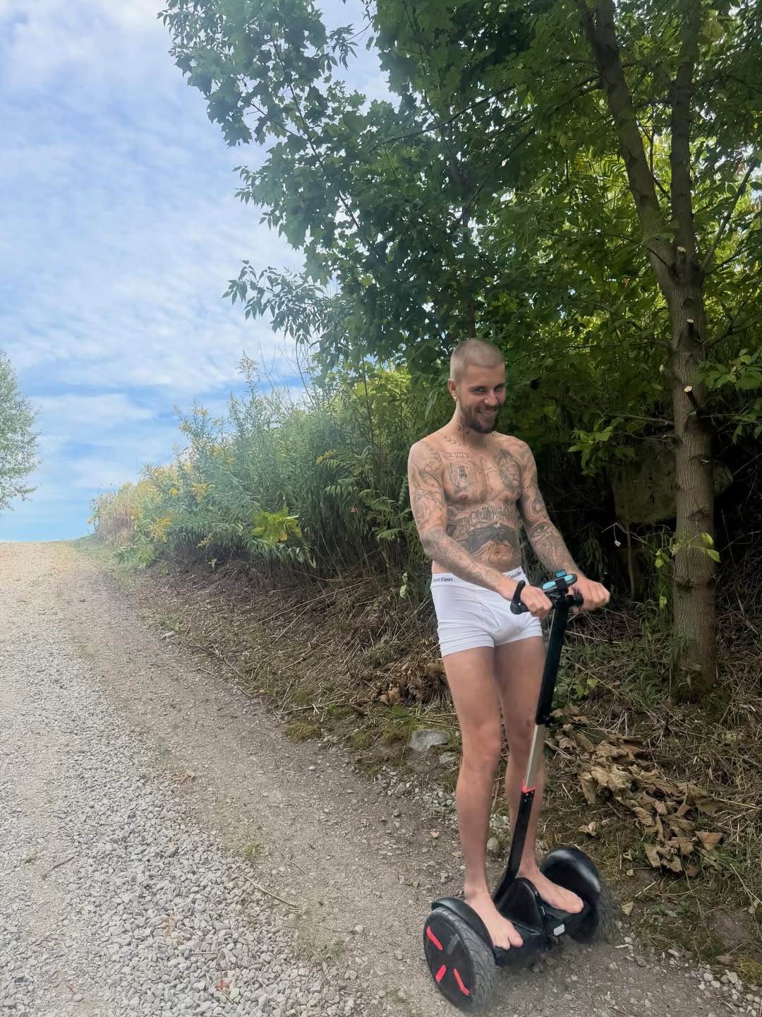 Justin Bieber só de cueca