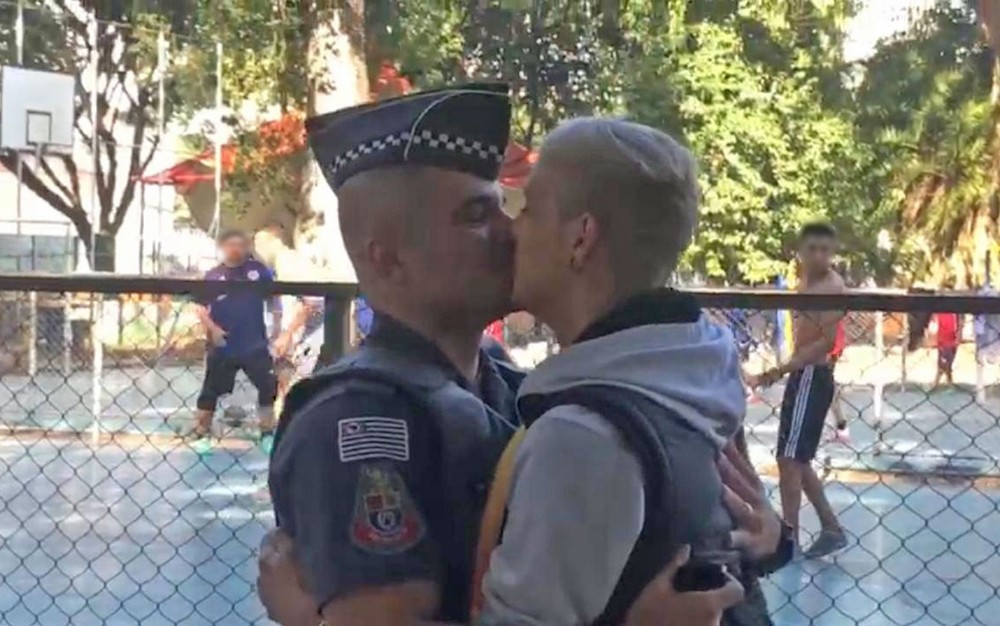 Leandro Prior e Elton Luiz: soldado gay pediu namorado em casamento em São Paulo
