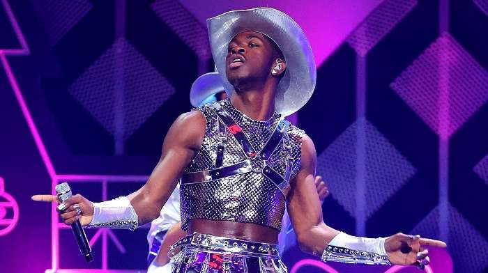 Star Walking': artista Lil Nas X lança música tema do Mundial de