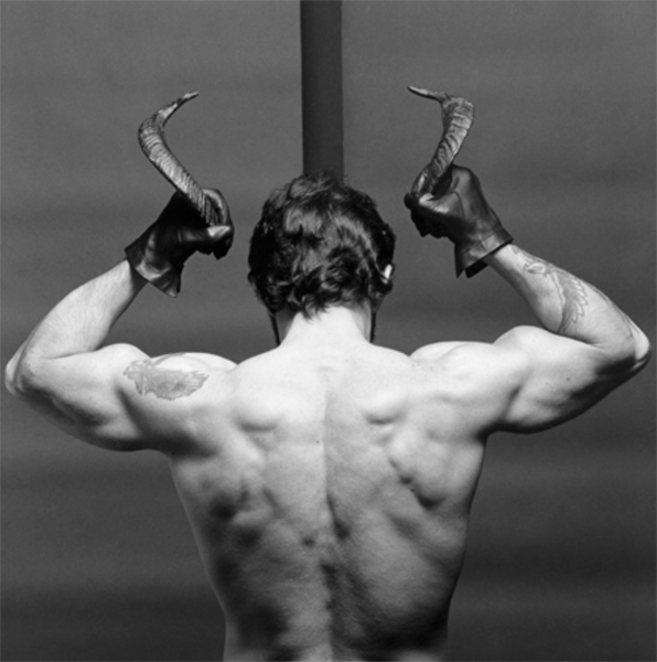 Robert Mapplethorpe: arte fetichista S&M e homoerótica ganha exposição na Galeria Fortes D'Aloia & Gabriel em São Paulo