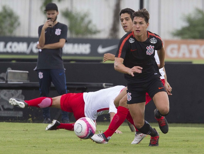 12 imagens do gato Mateus Vital, jogador do Corinthians