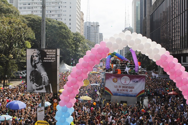 20ª Parada do Orgulho LGBT de São Paulo - veja fotos da Avenida Paulista em 2016