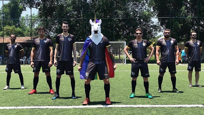 Unicorns Brazil: equipe gay de futebol faz festa de aniversário