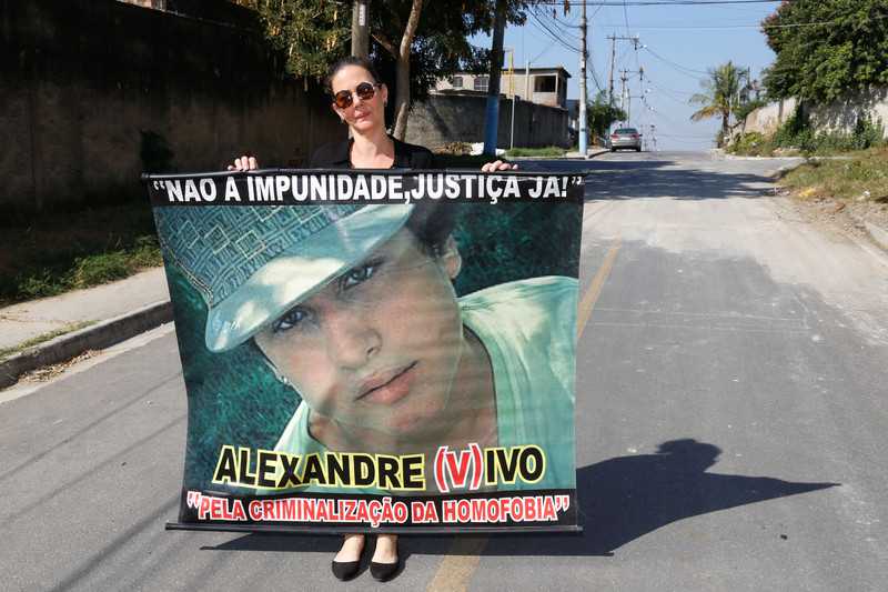 Adolescente morto por homofobia em São Gonçalo, no Rio, Alexandre Ivo vira nome de rua