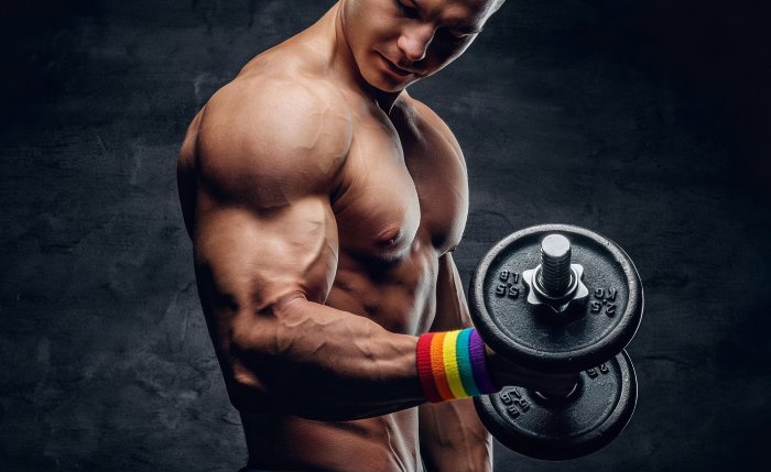 Clube de sexo gay patrocinará atleta gay ou bi de fisiculturismo