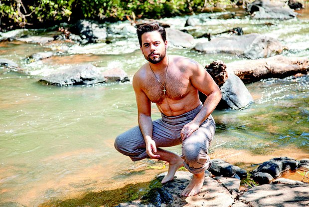 Ator português Pedro Carvalho, de Escrava Mãe, será apaixonado por transexual em Ouro Verde