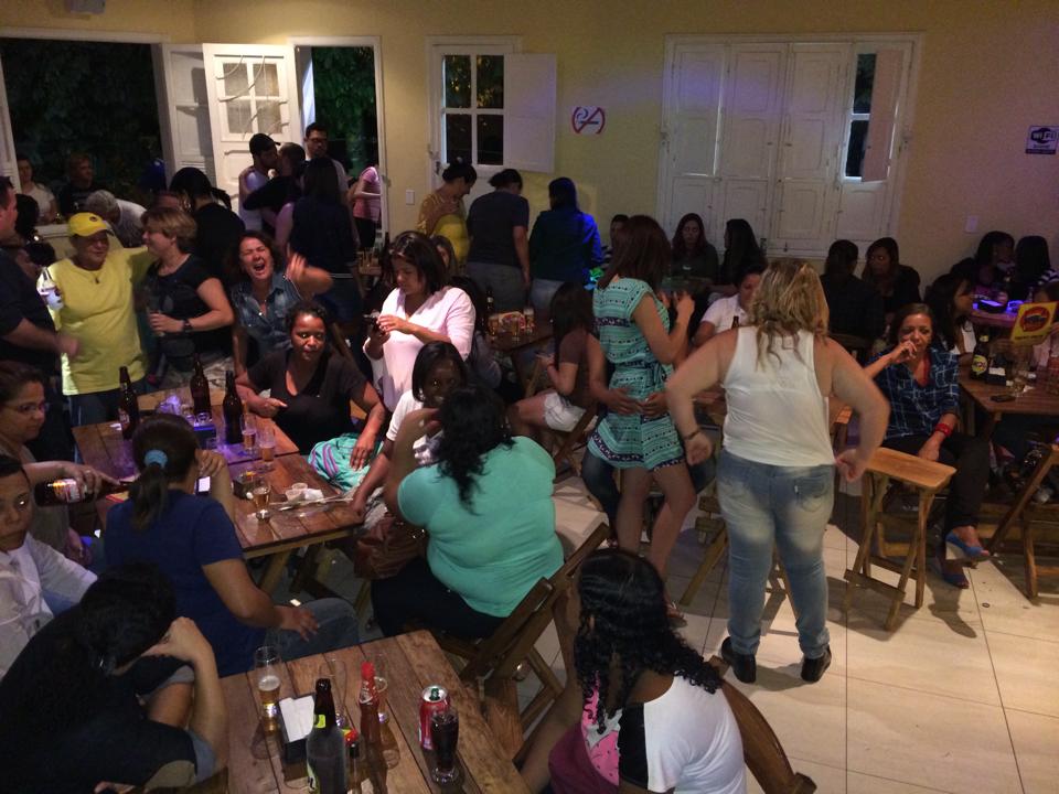 Babados bar bh gay gls