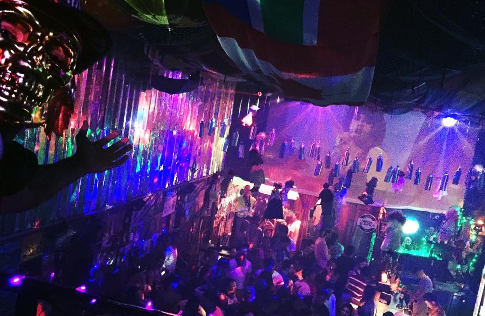 Bar Butecário Brasil estreia noite Quarta Mix para público LGBT