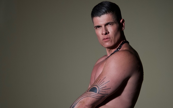 Breno Barreto toca nos 2 anos da Listen neste sábado
