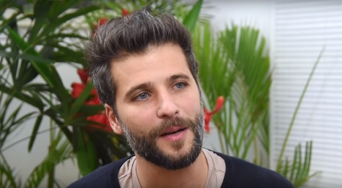 Bruno Gagliasso diz que comprou direitos de história de transexual para levar ao cinema
