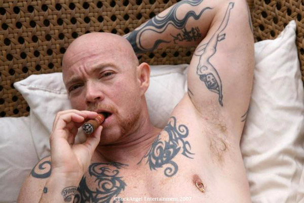 Buck Angel, famoso ator pornô transexual, estará no Festival Mix Brasil