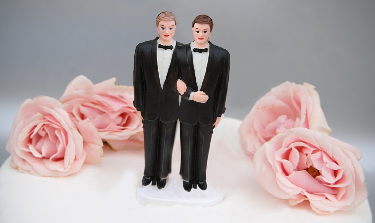 Casa 1 vai realizar casamento coletivo LGBT com 100 casais no Cine Joia