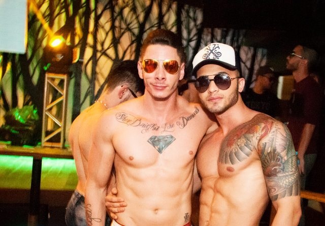 sounds day party marcos portella gay floripa